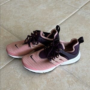 Nike Air Presto Women's Sz 6 Mesh Flyknit Particle Pink/Port Wine Burgundy